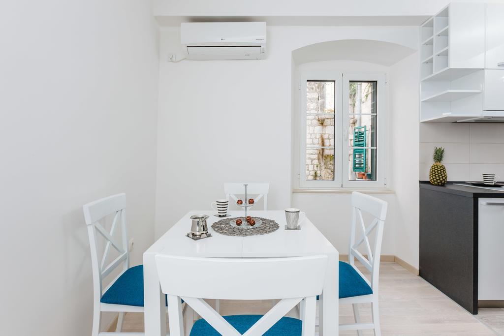 Old Town Summer Apartment Kotor Exterior photo